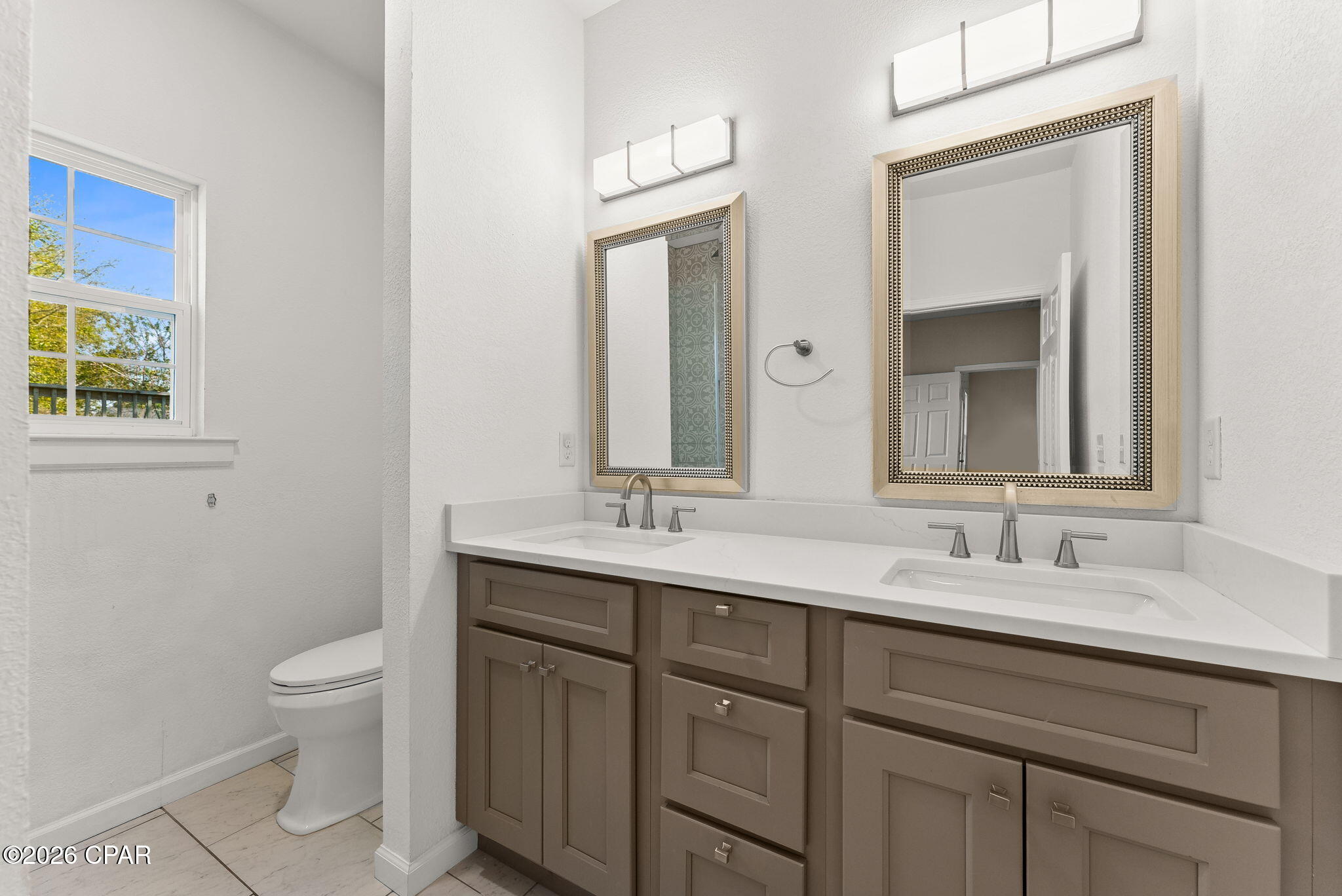 North Lagoon Oaks - Residential