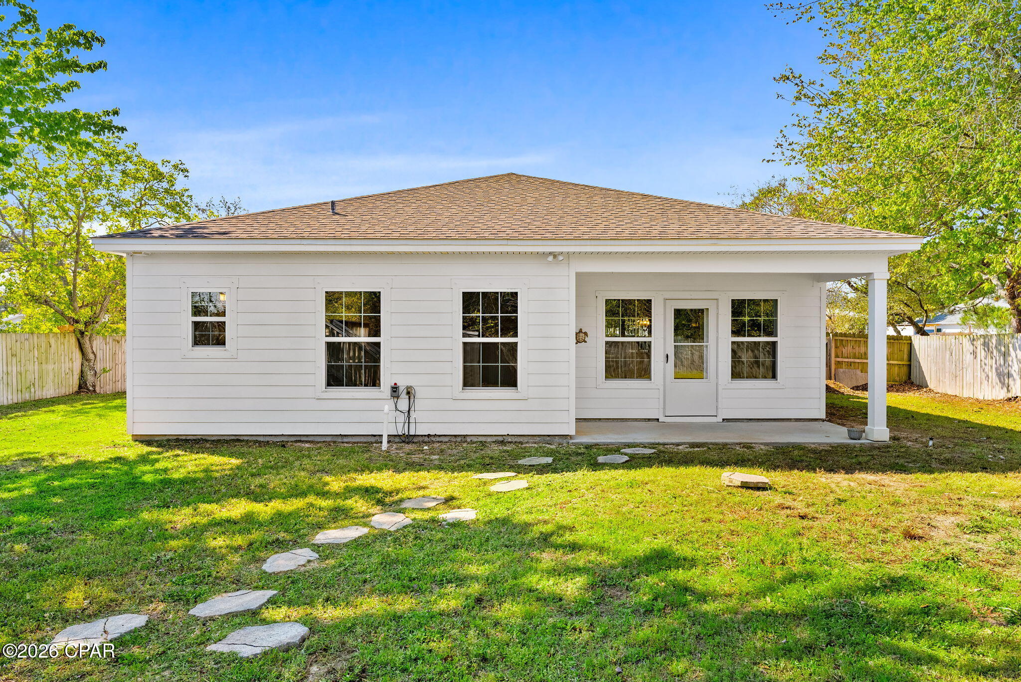 North Lagoon Oaks - Residential