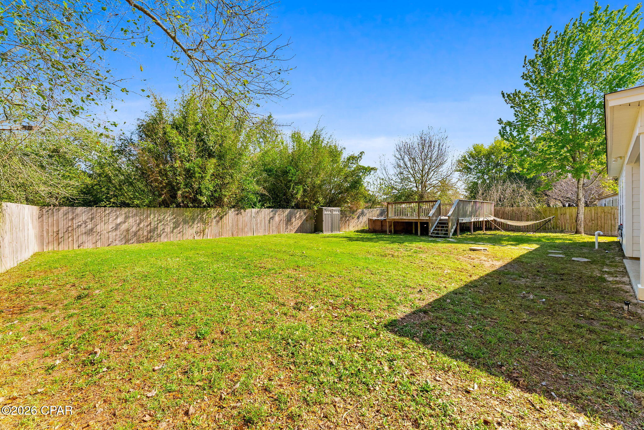 North Lagoon Oaks - Residential
