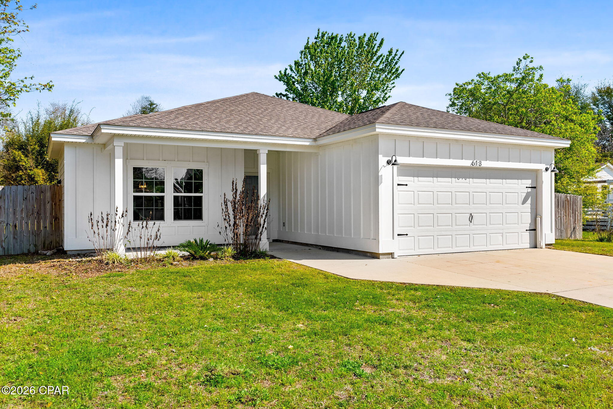 North Lagoon Oaks - Residential