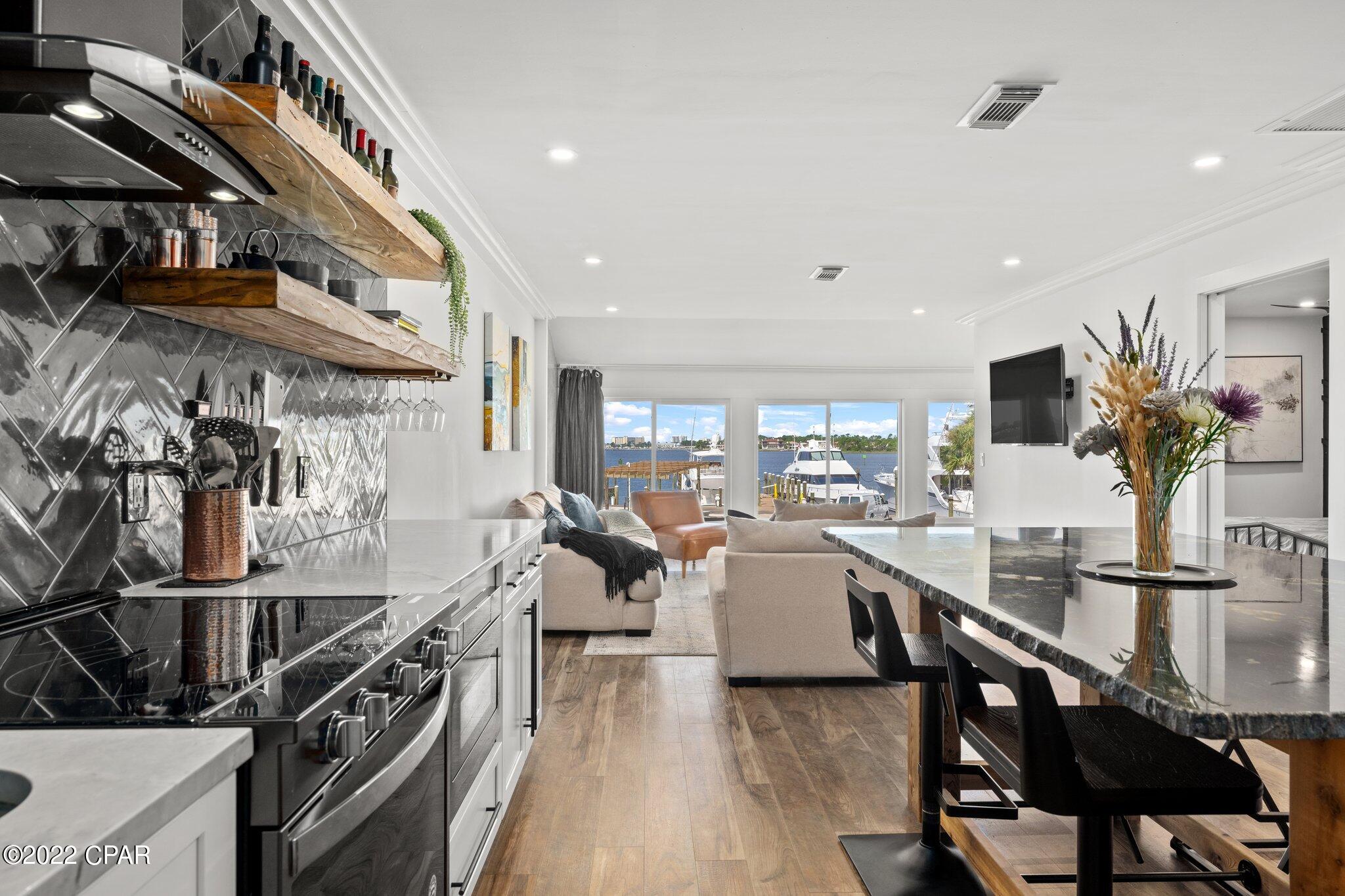 Bay Point Harbour Villas - Residential