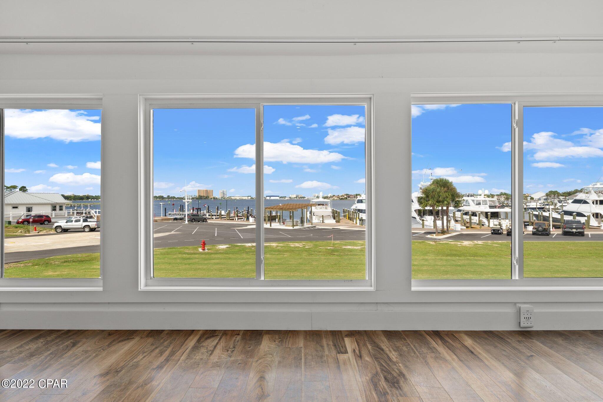 Bay Point Harbour Villas - Residential