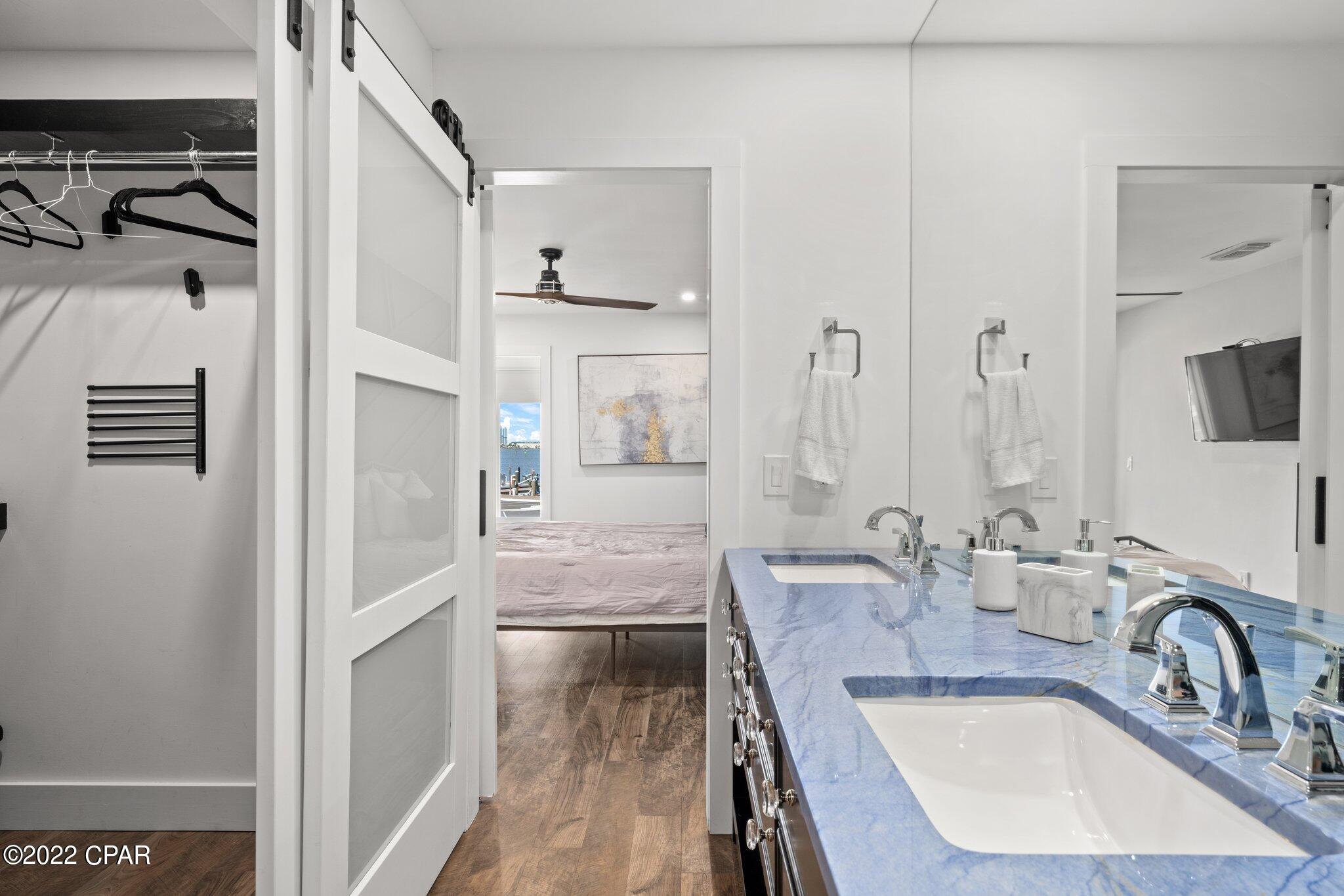 Bay Point Harbour Villas - Residential