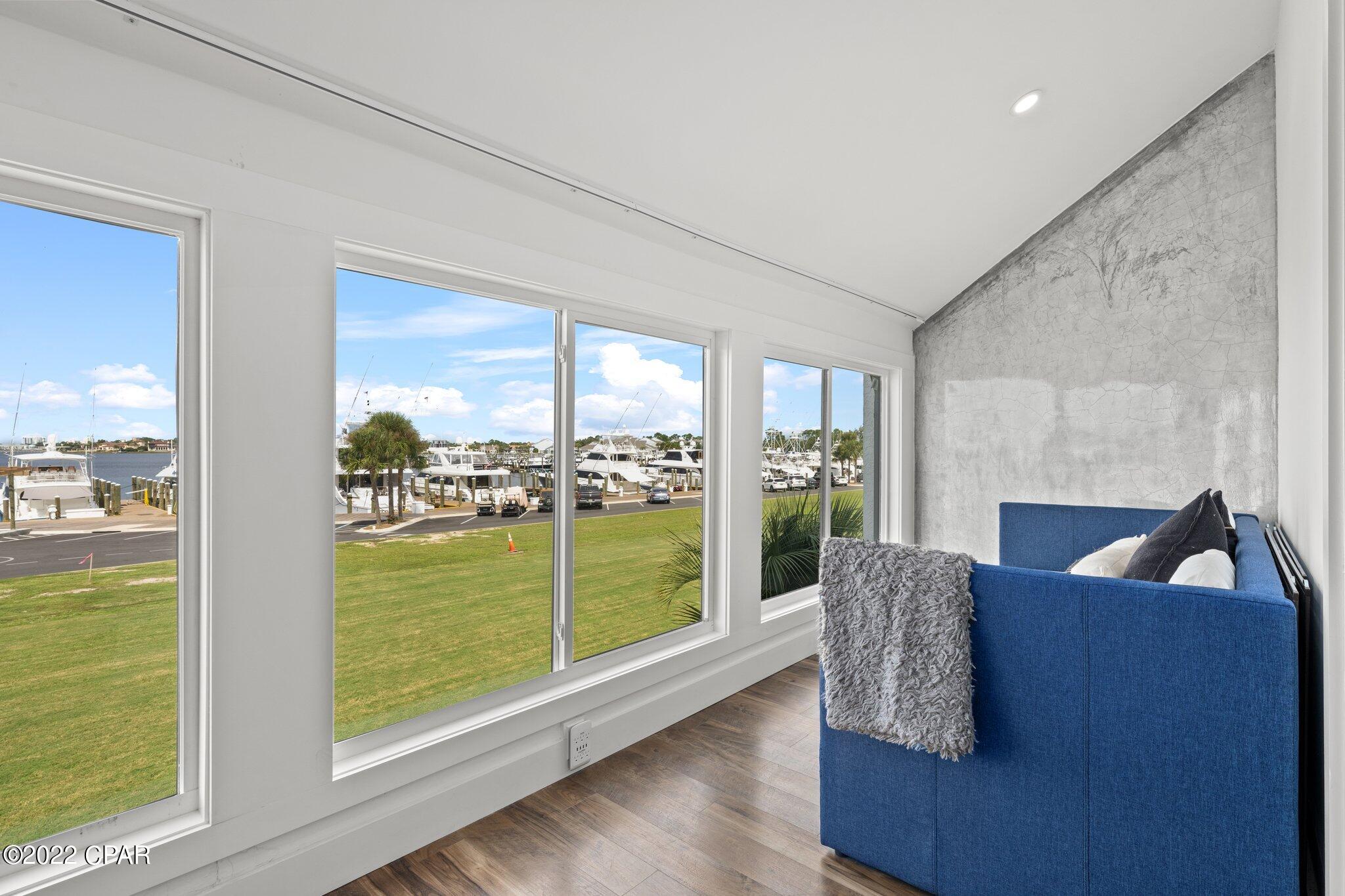 Bay Point Harbour Villas - Residential