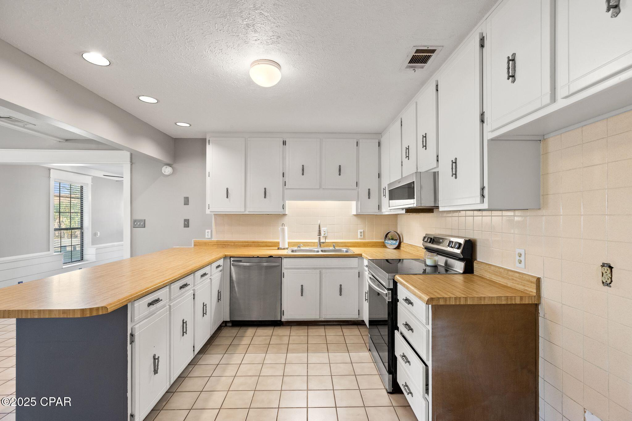 Grand Lagoon Shores 2 - Residential