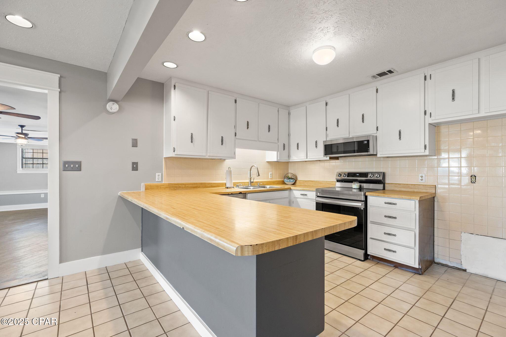 Grand Lagoon Shores 2 - Residential