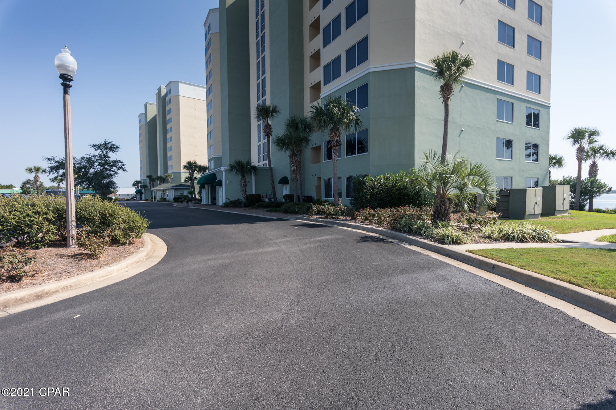 Hibiscus By The Bay - Residential