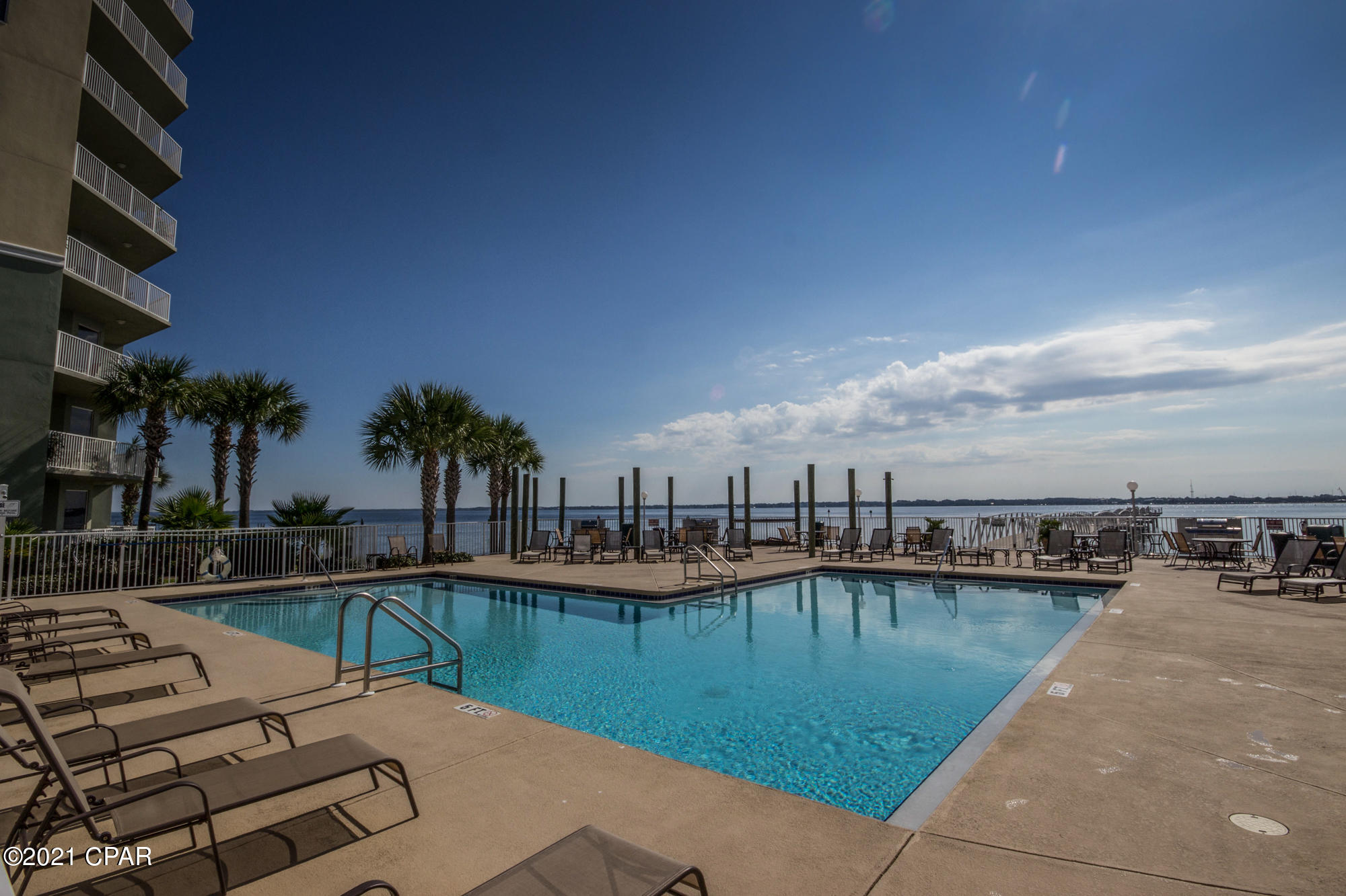 Hibiscus By The Bay - Residential