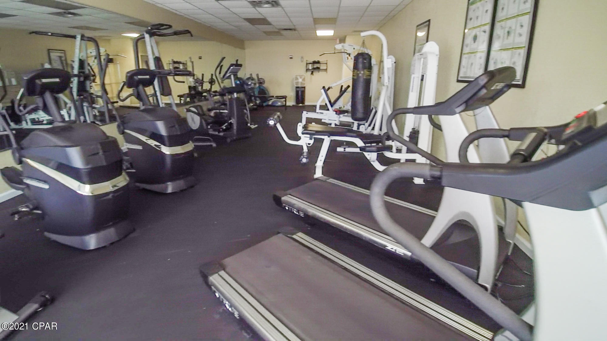 Hibiscus By The Bay - Residential