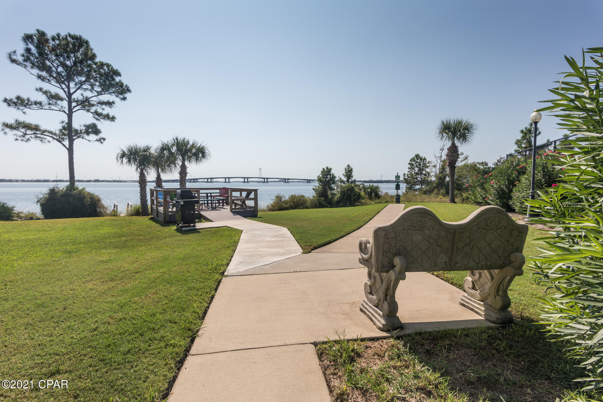 Hibiscus By The Bay - Residential