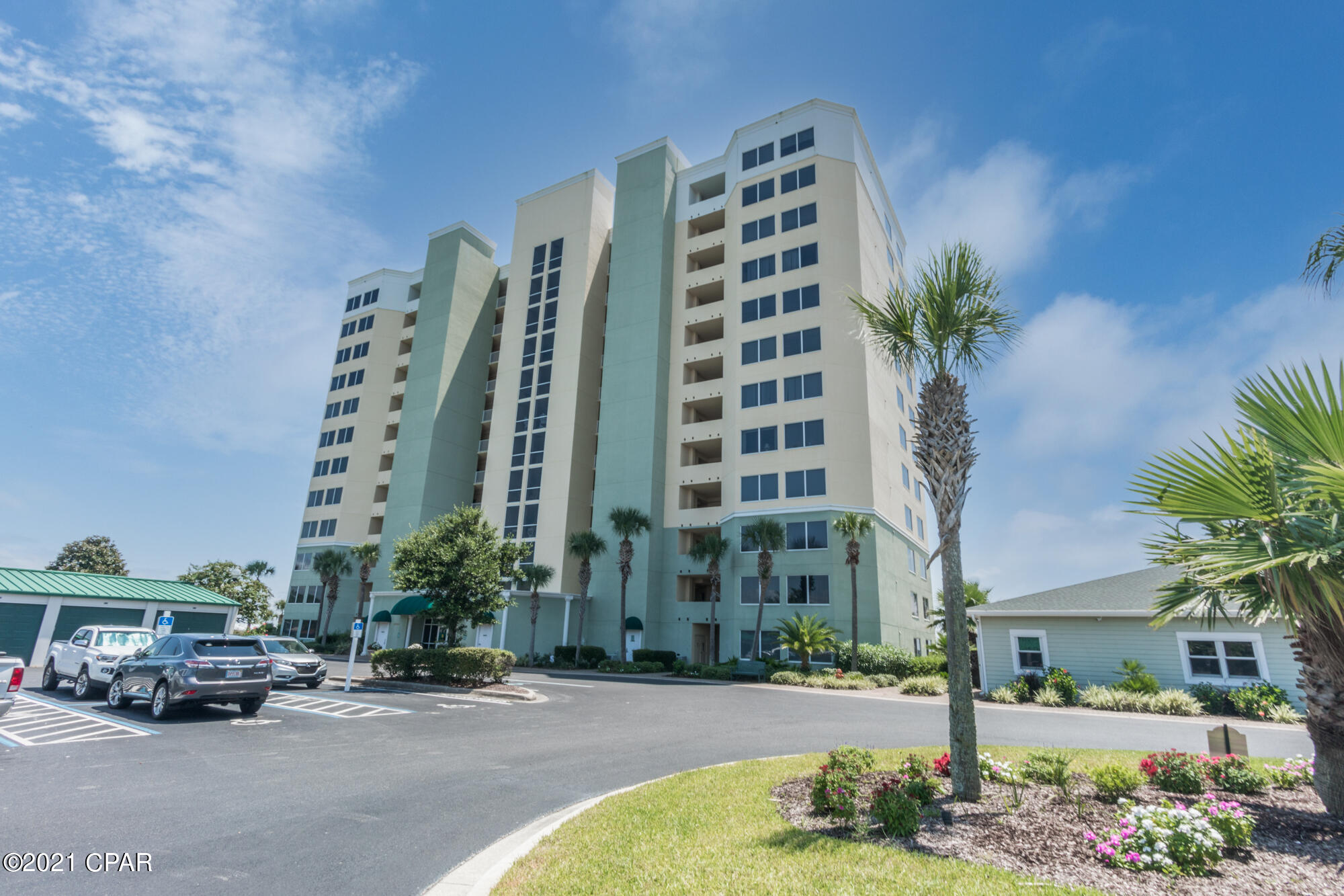 Hibiscus By The Bay - Residential