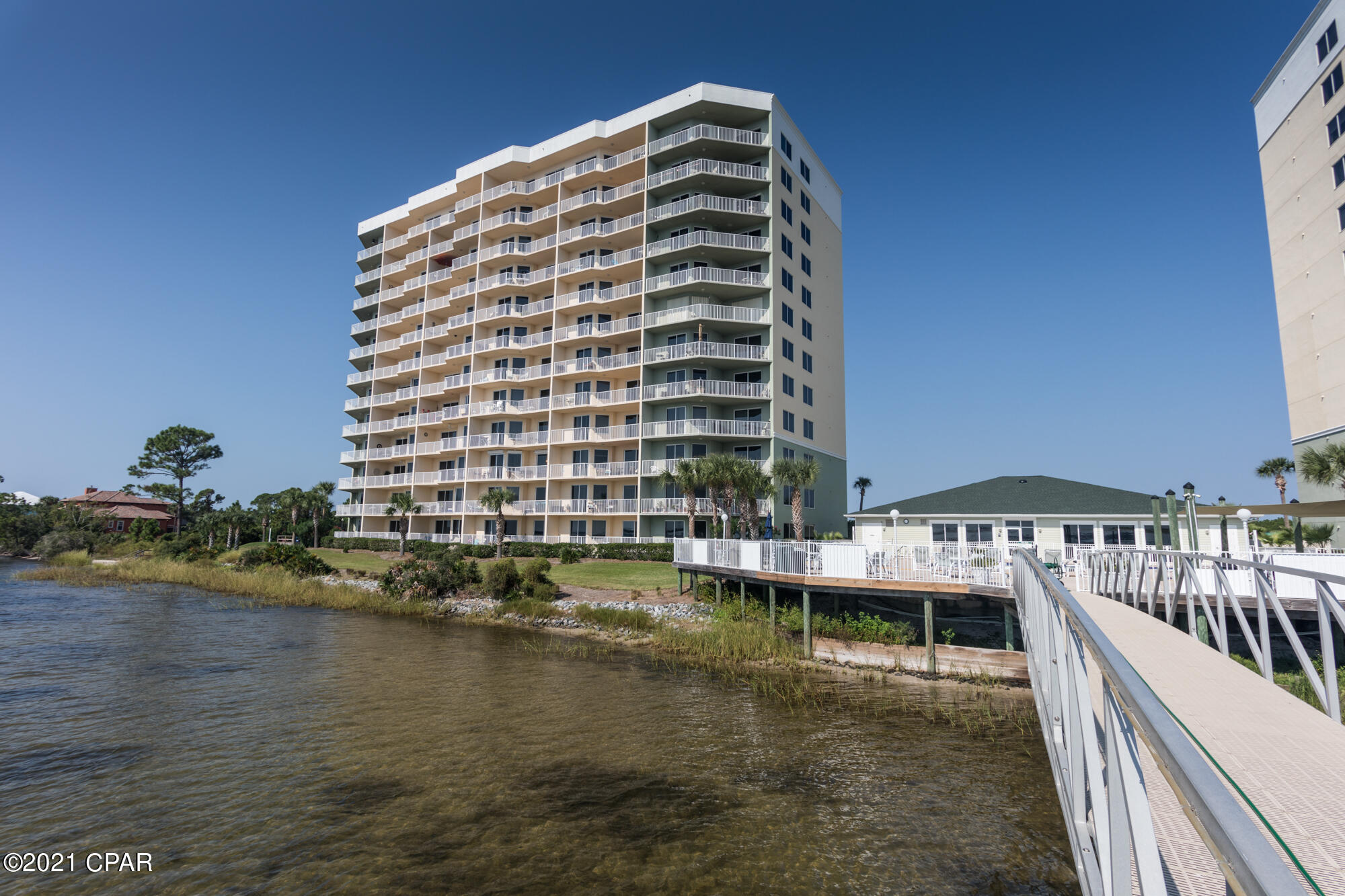 Hibiscus By The Bay - Residential