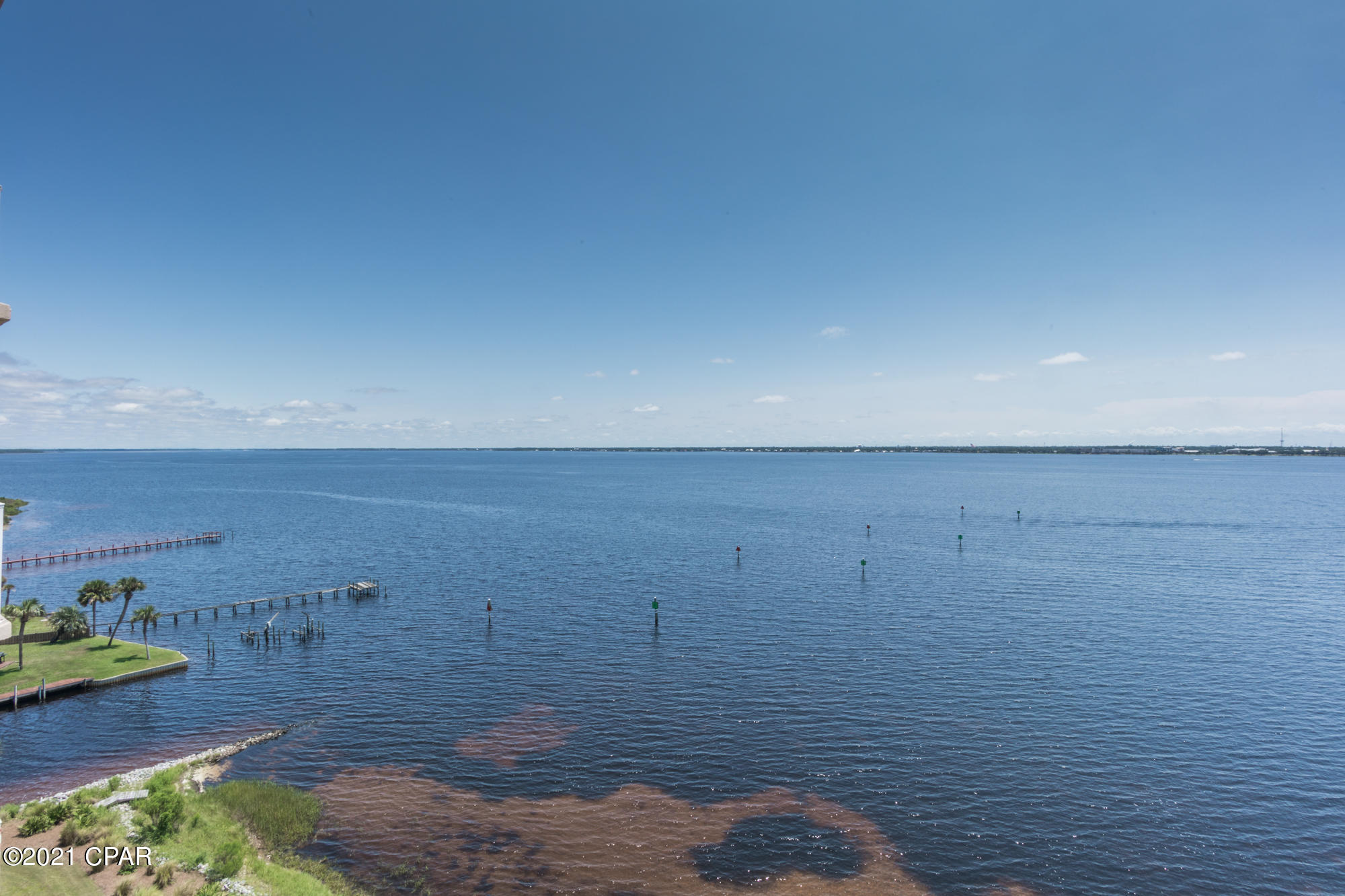 Hibiscus By The Bay - Residential