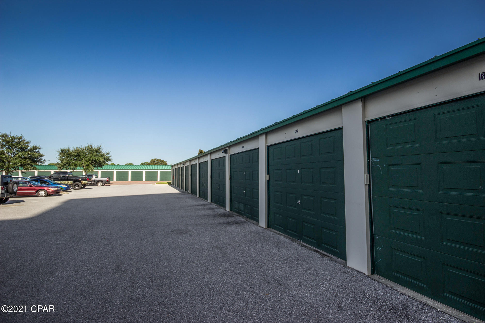 Hibiscus By The Bay - Residential