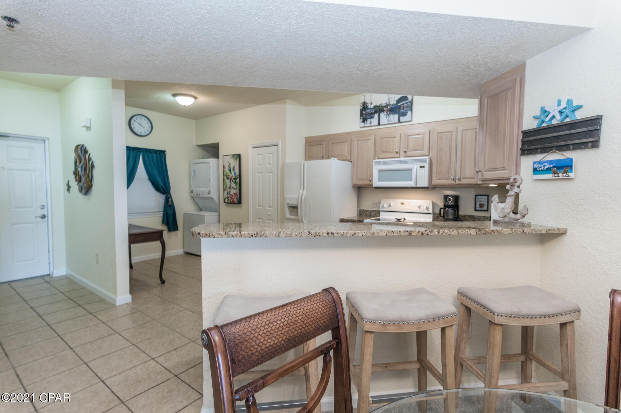 Hibiscus By The Bay - Residential