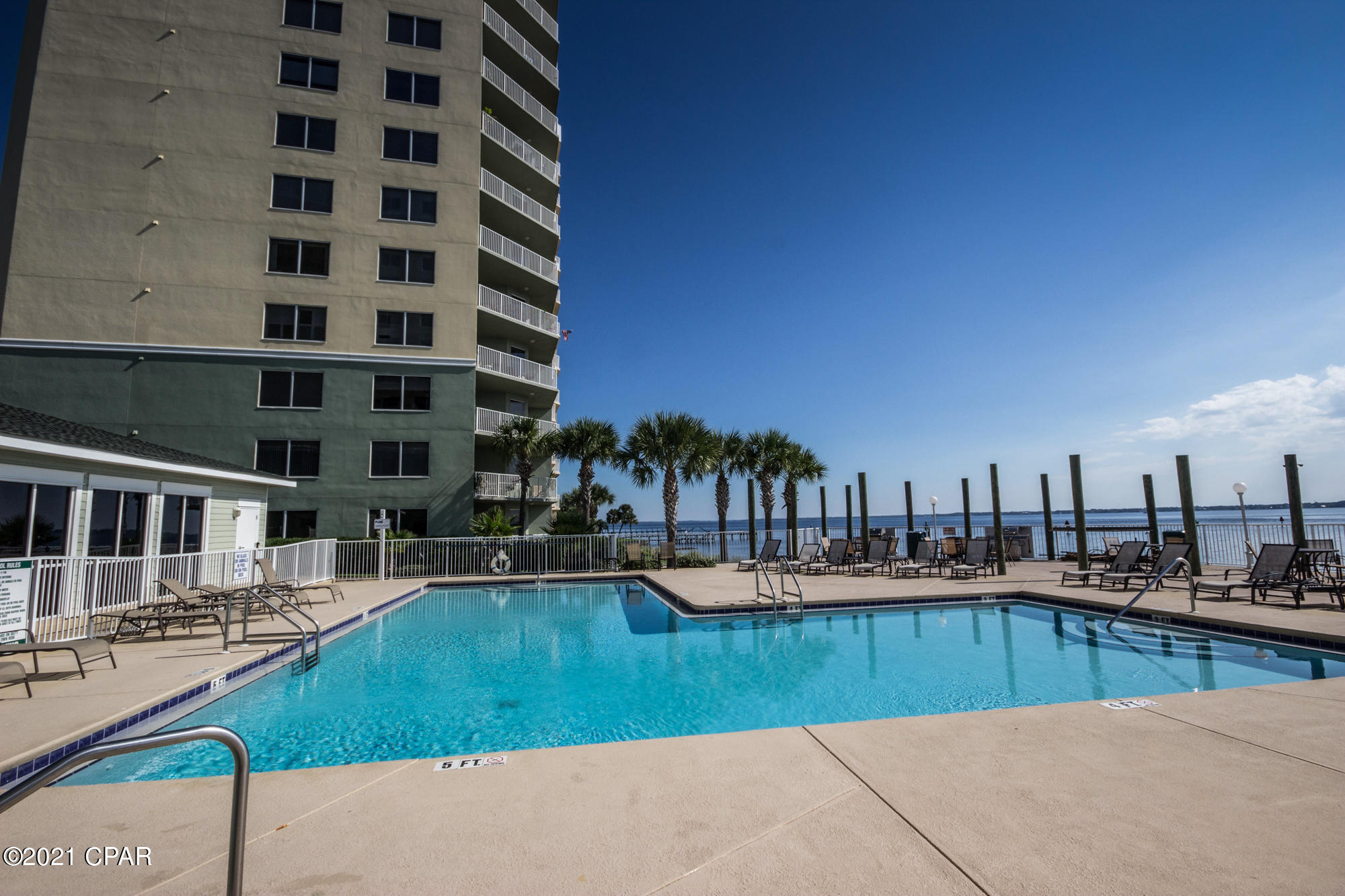 Hibiscus By The Bay - Residential