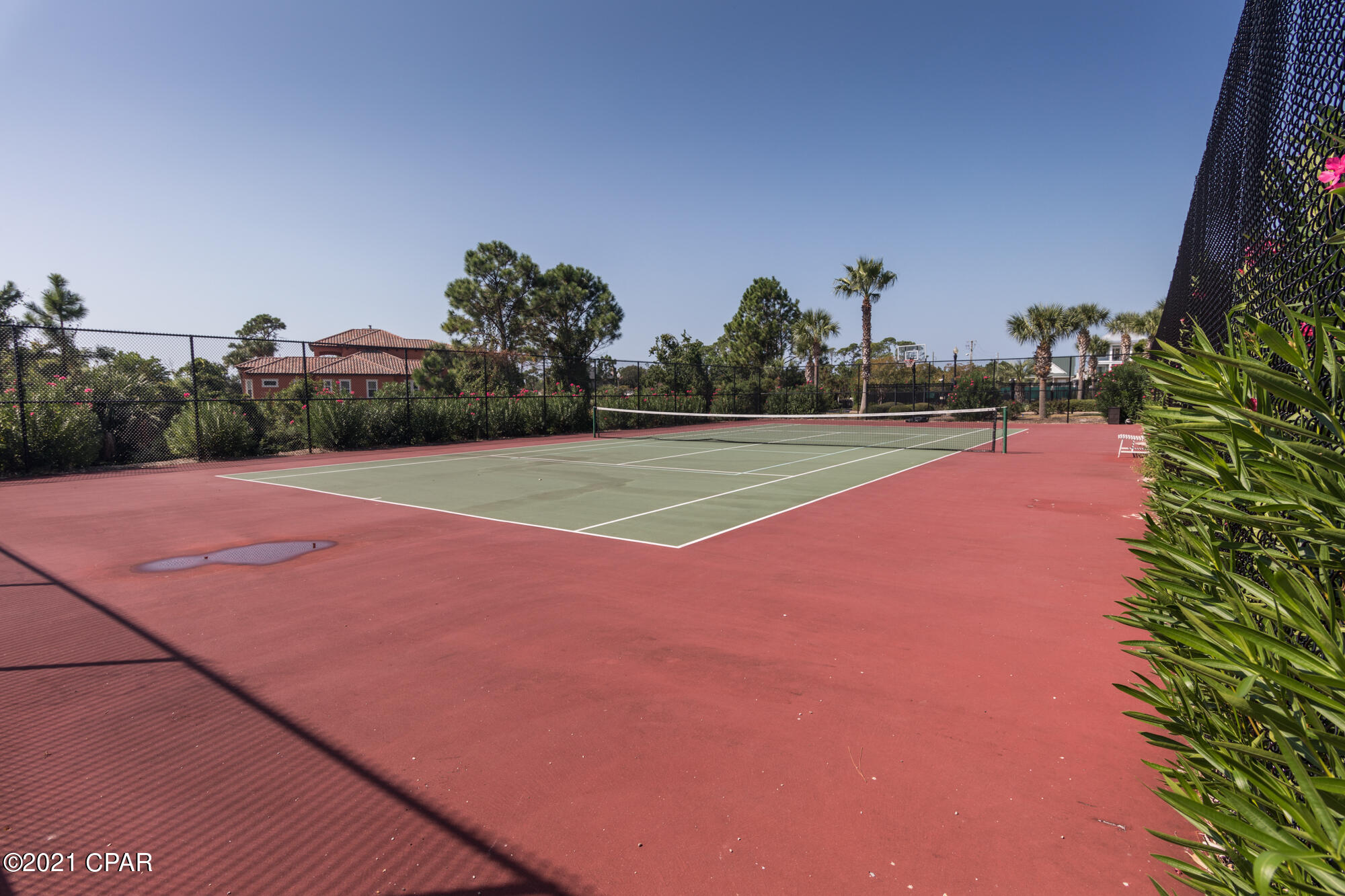 Hibiscus By The Bay - Residential