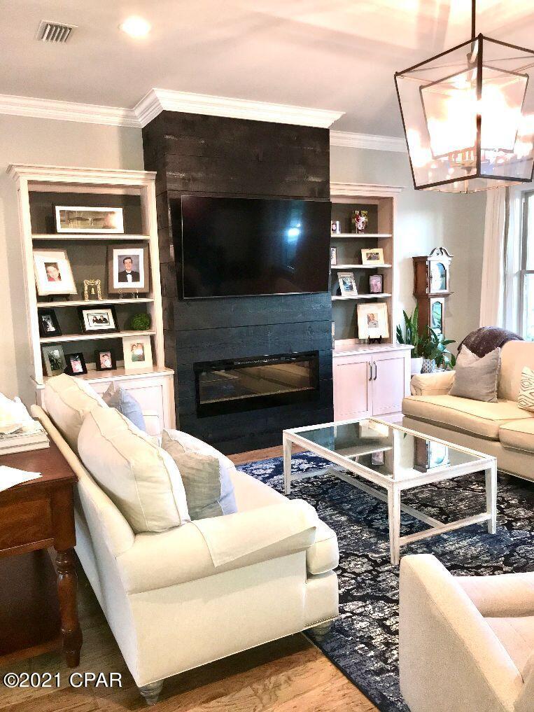 Hawks Landing - Residential