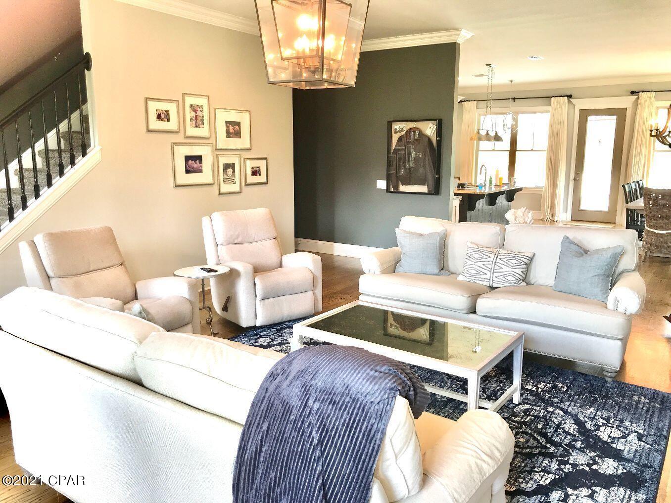 Hawks Landing - Residential