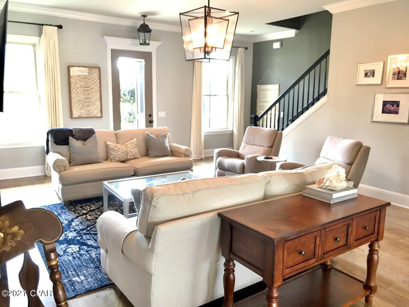 Hawks Landing - Residential