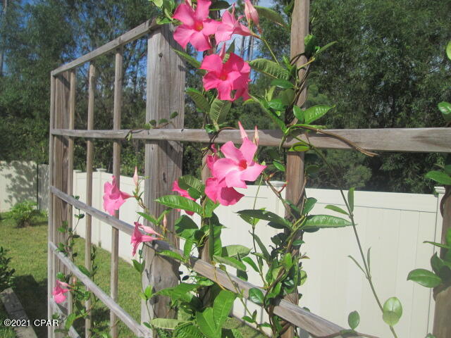 Hawks Landing - Residential