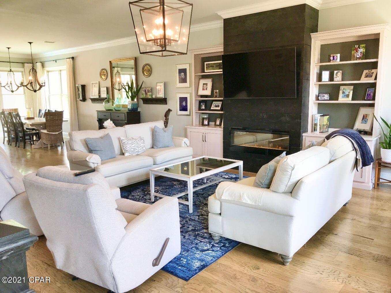 Hawks Landing - Residential