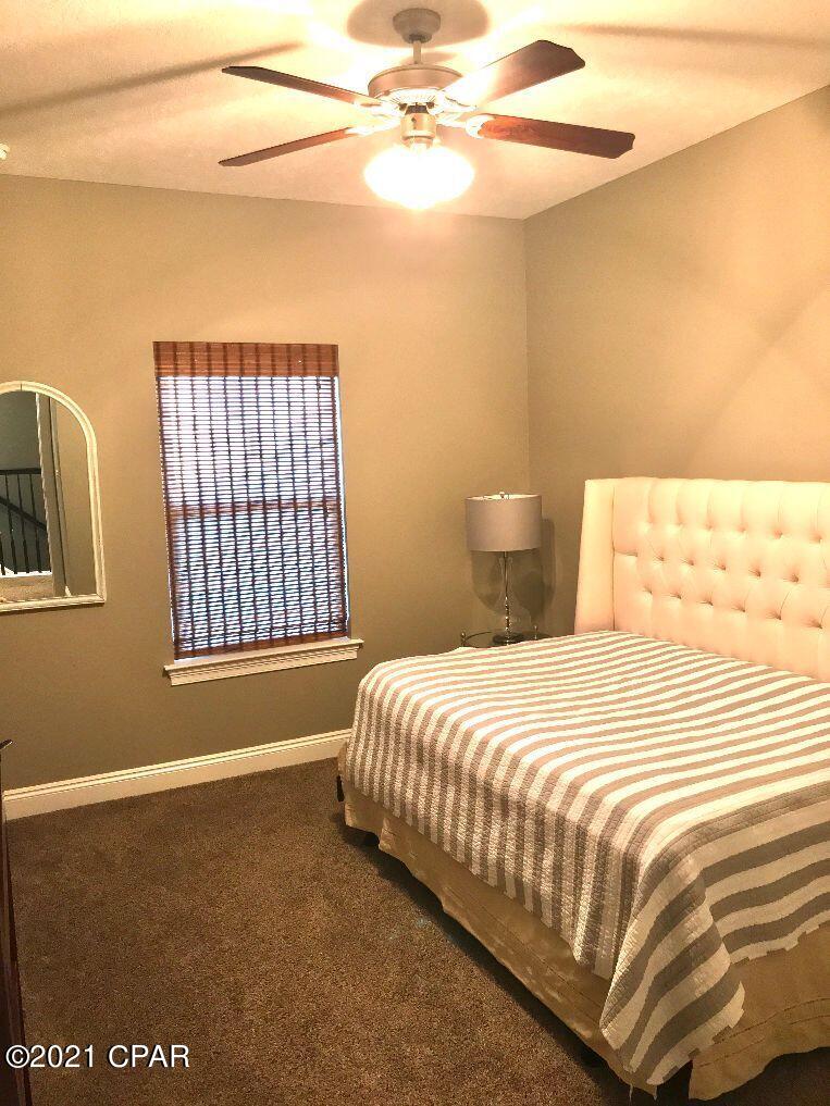 Hawks Landing - Residential