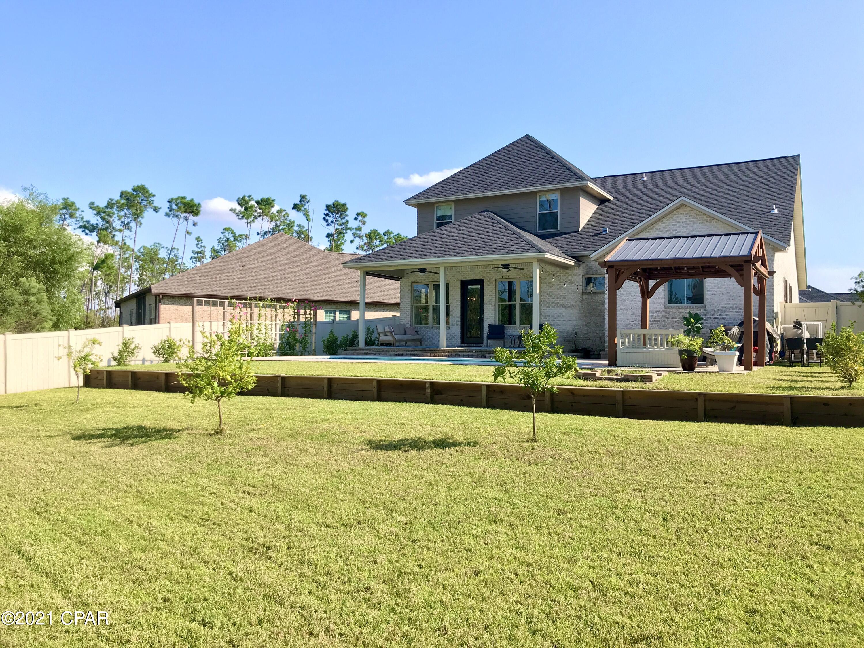 Hawks Landing - Residential