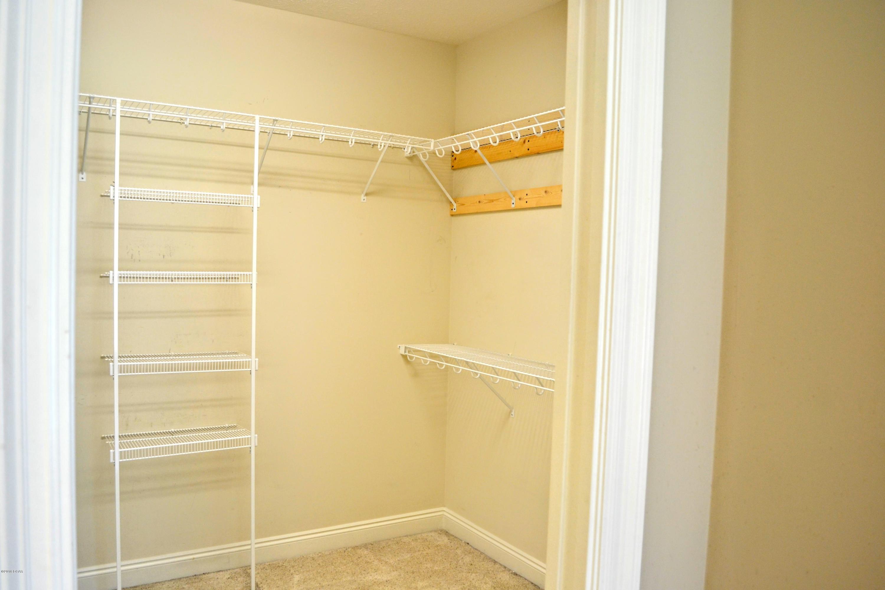 Cedar Creek Chase Ph 1 - Residential