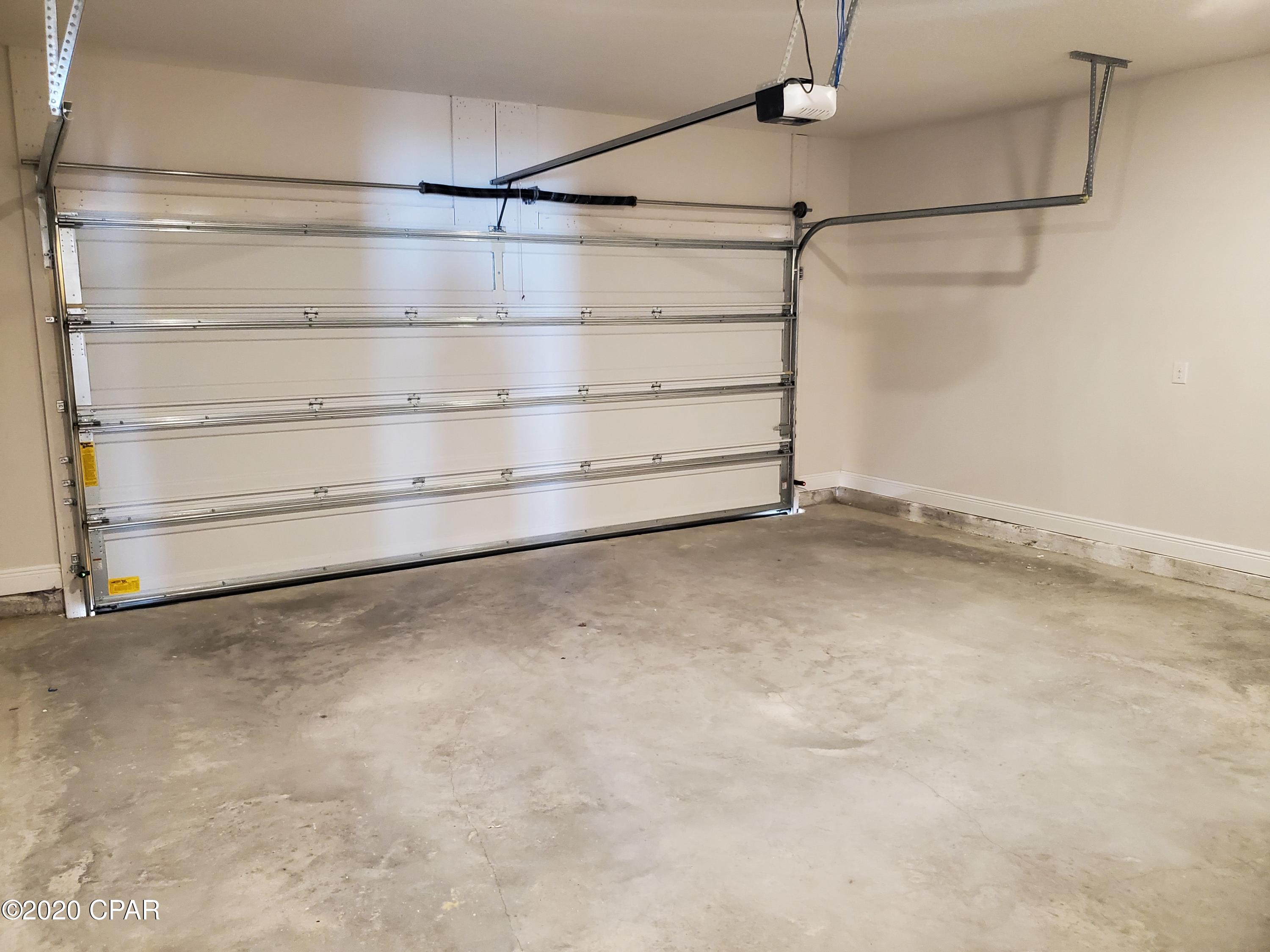 Emerald Cove Villas - Residential