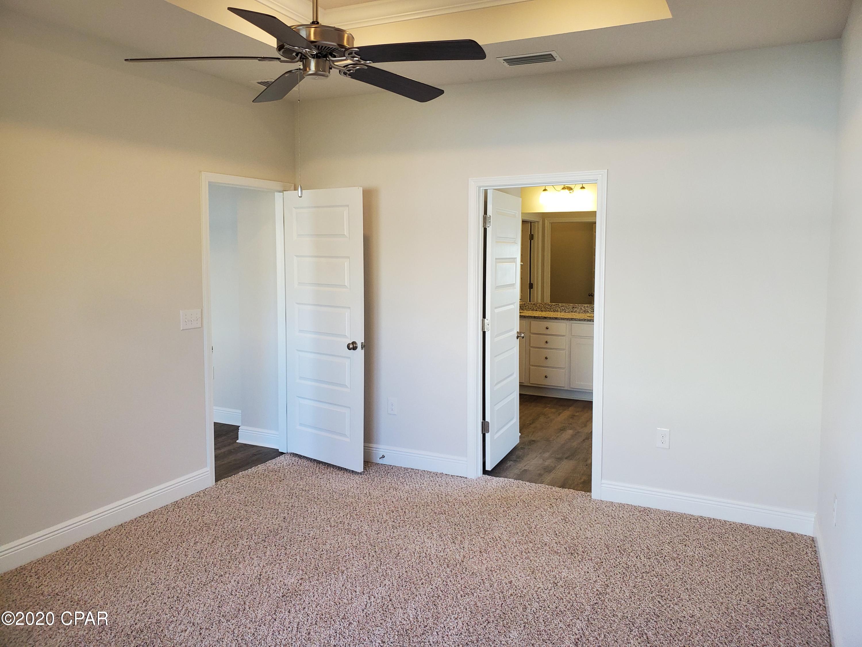 Emerald Cove Villas - Residential