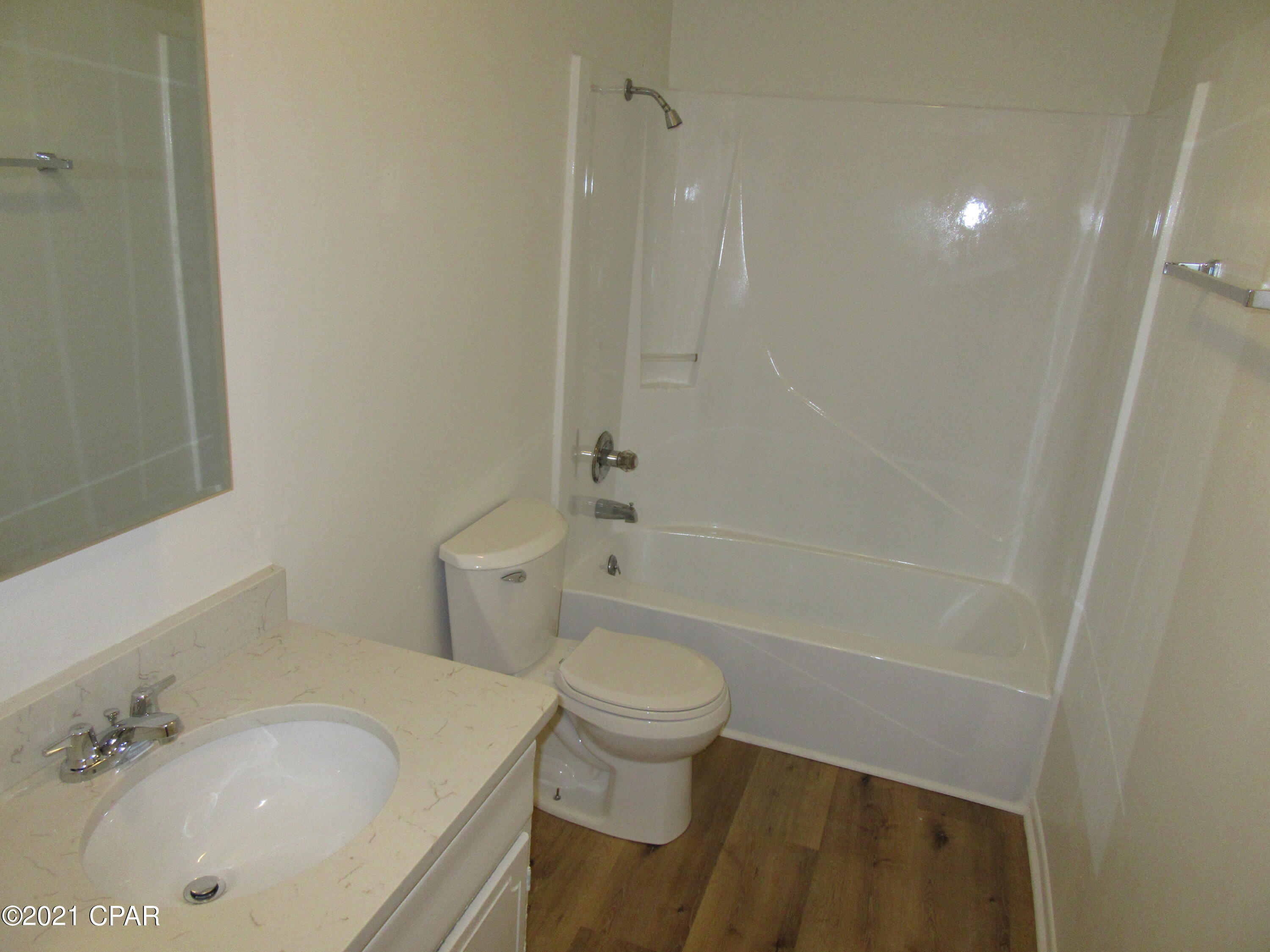 [No Recorded Subdiv] - Residential Lease