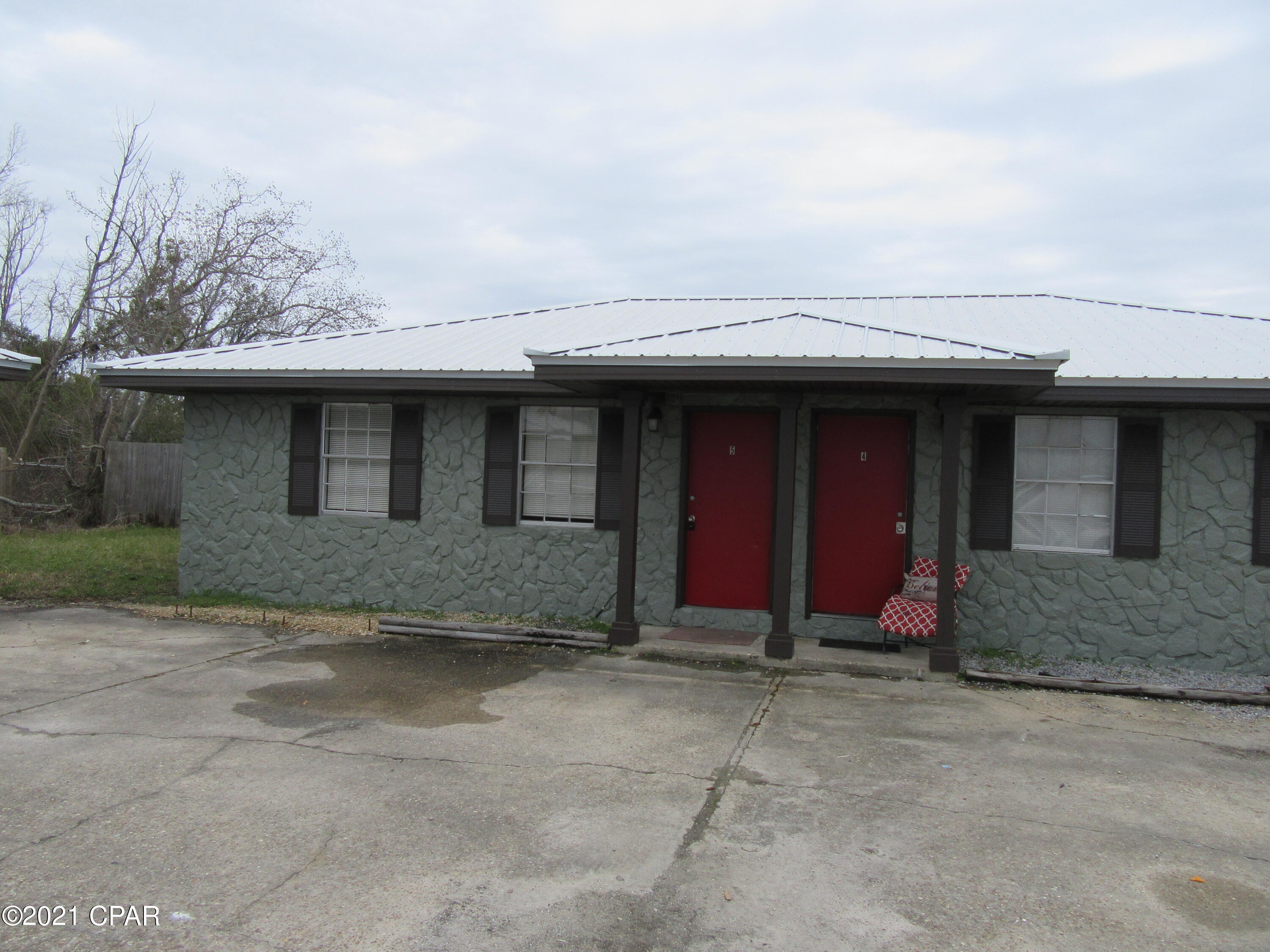 [No Recorded Subdiv] - Residential Lease