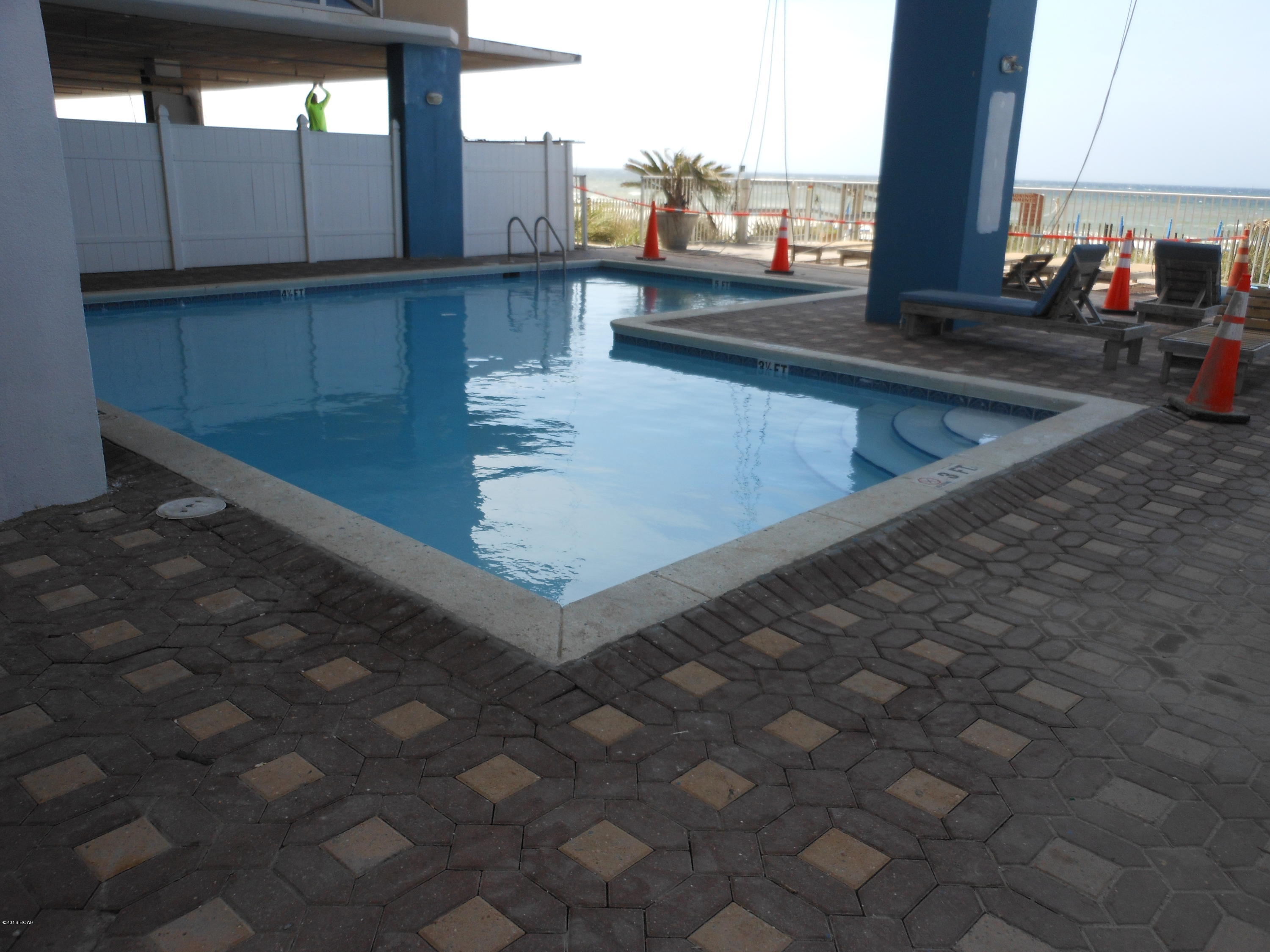 Grandview East At Long Beach - Residential