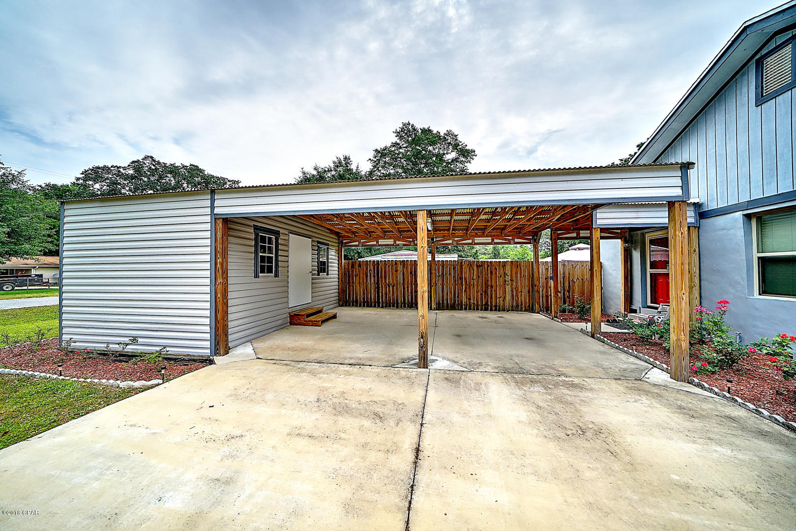 [No Recorded Subdiv] - Residential