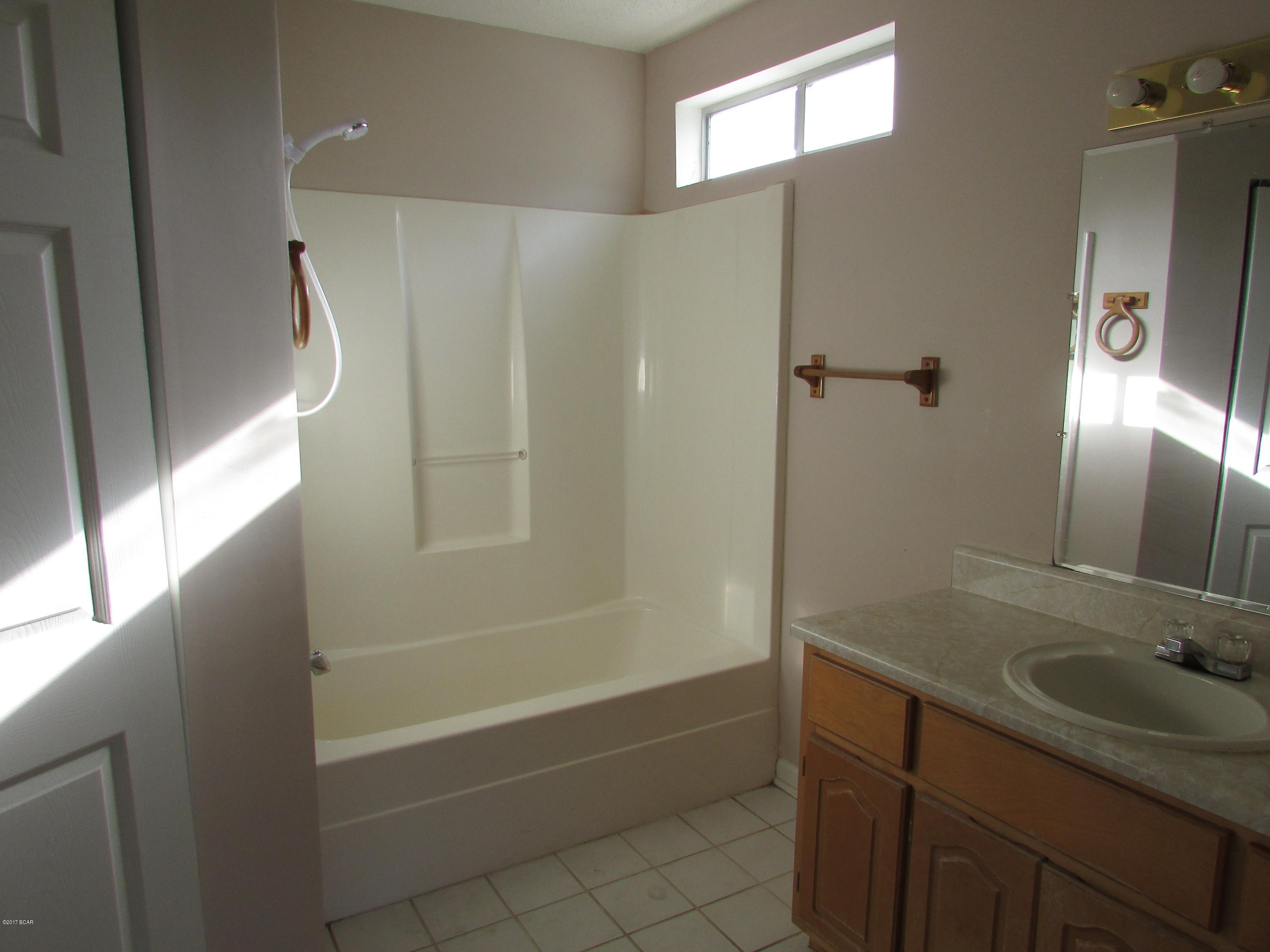 Sweetwater Village N Ph 3 - Residential Lease