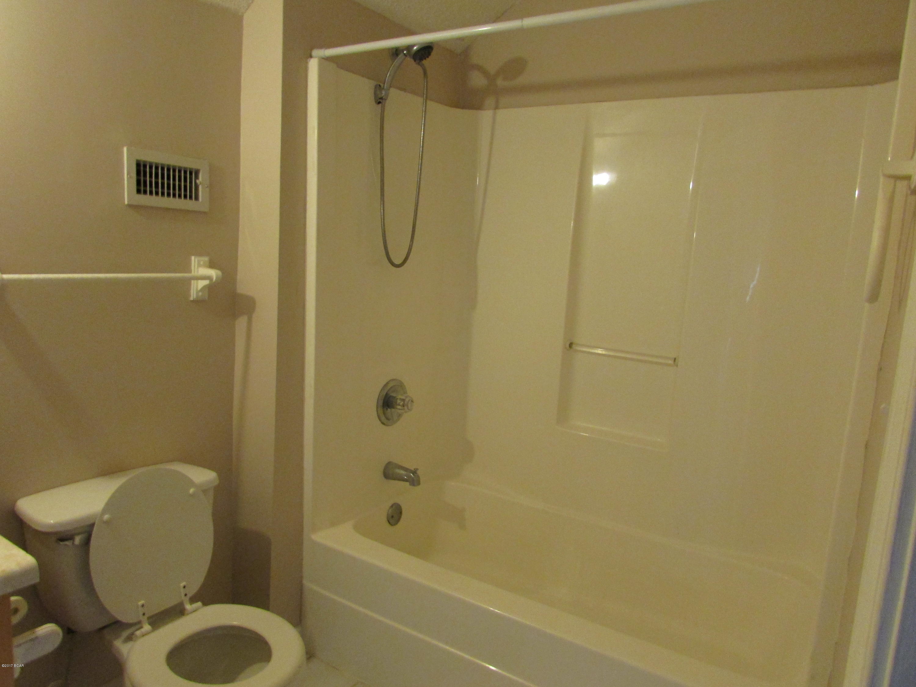 Sweetwater Village N Ph 3 - Residential Lease