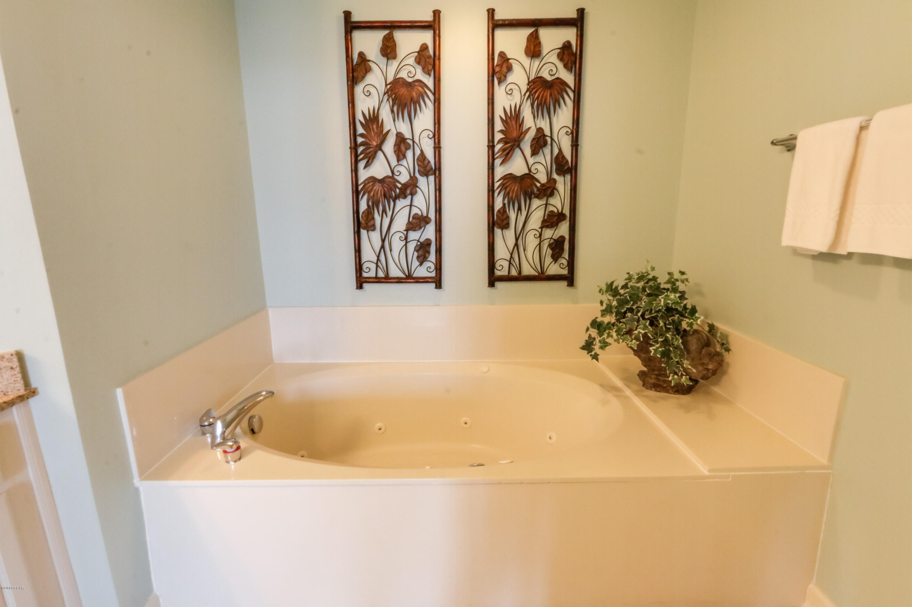 Grandview East At Long Beach - Residential