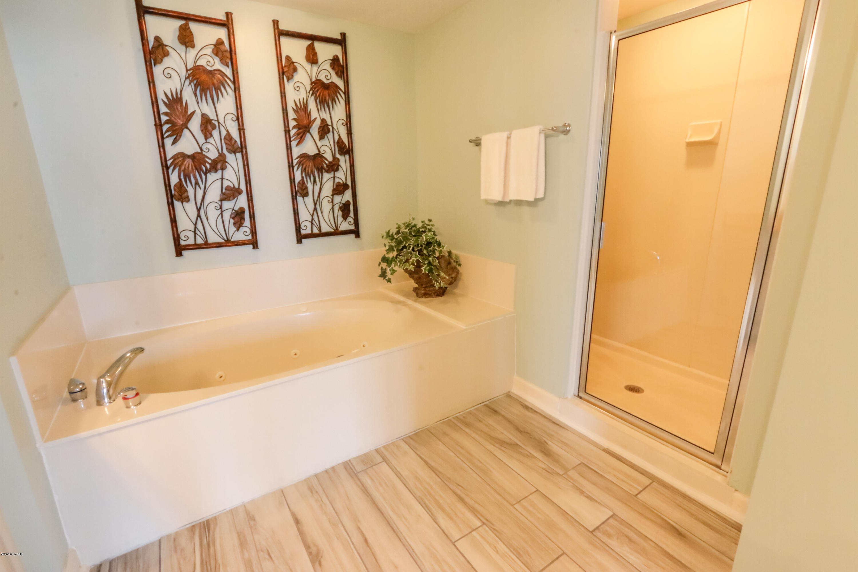 Grandview East At Long Beach - Residential