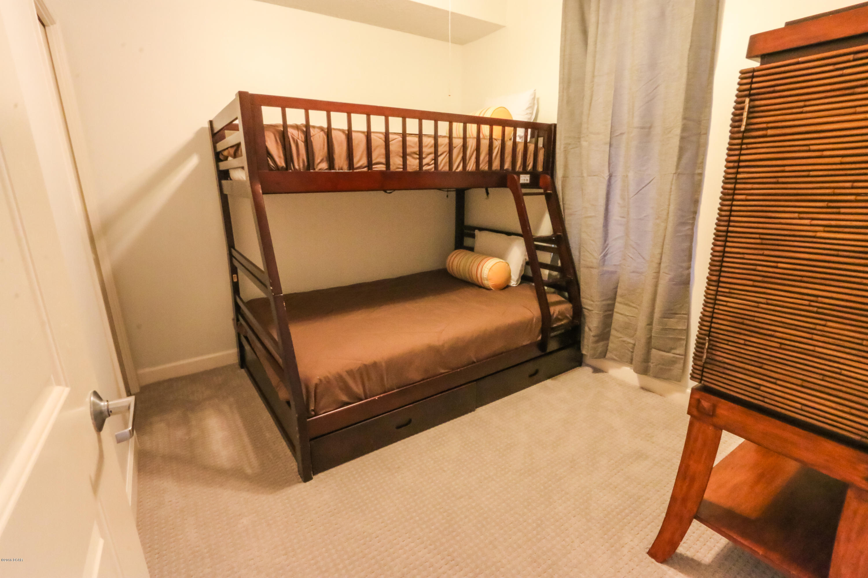 Grandview East At Long Beach - Residential