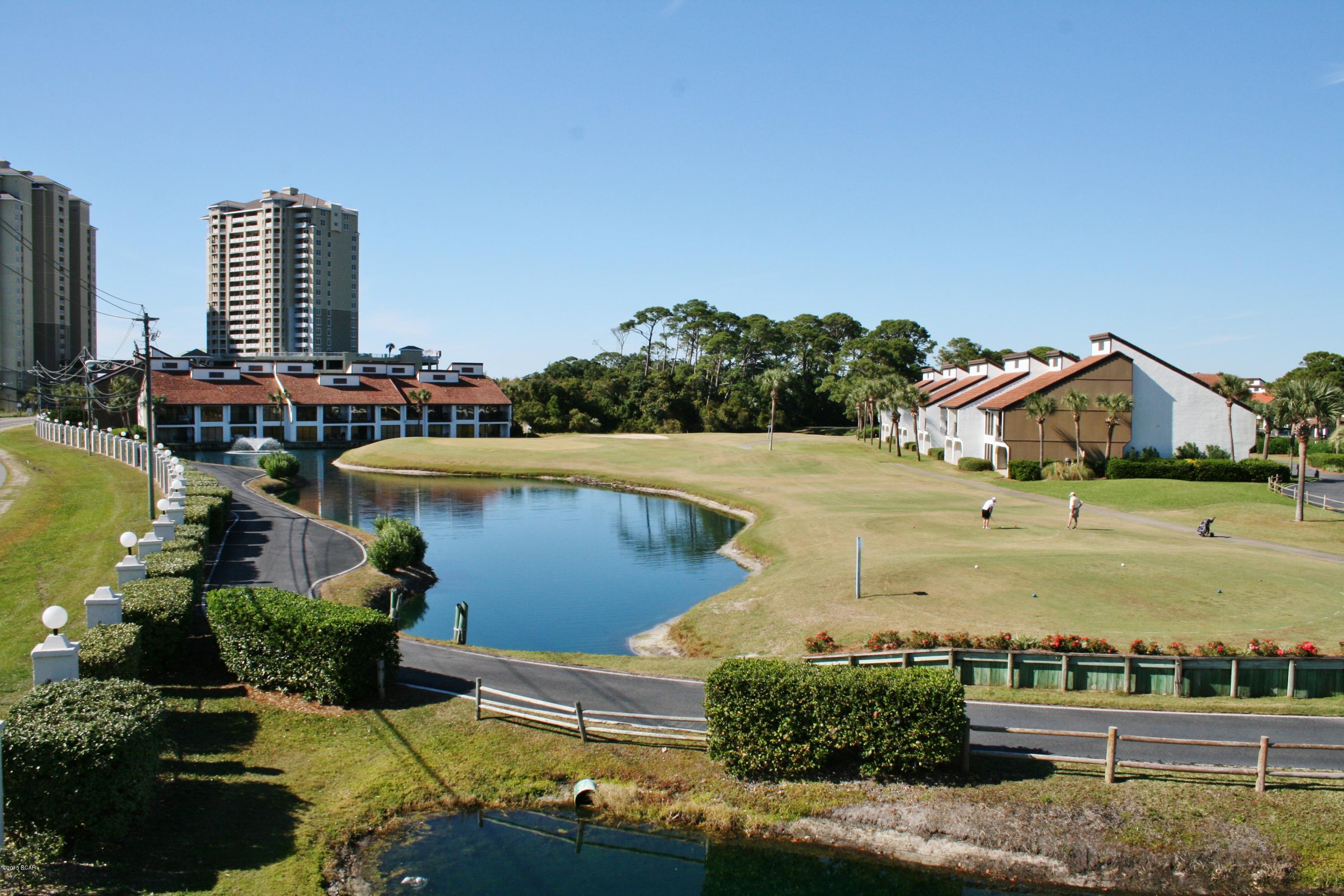 Edgewater Golf Villas V-C - Residential