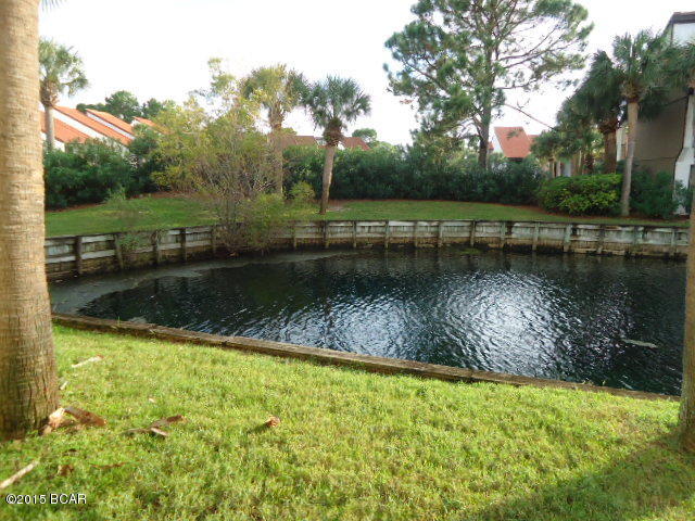 Edgewater Golf Villas V-C - Residential