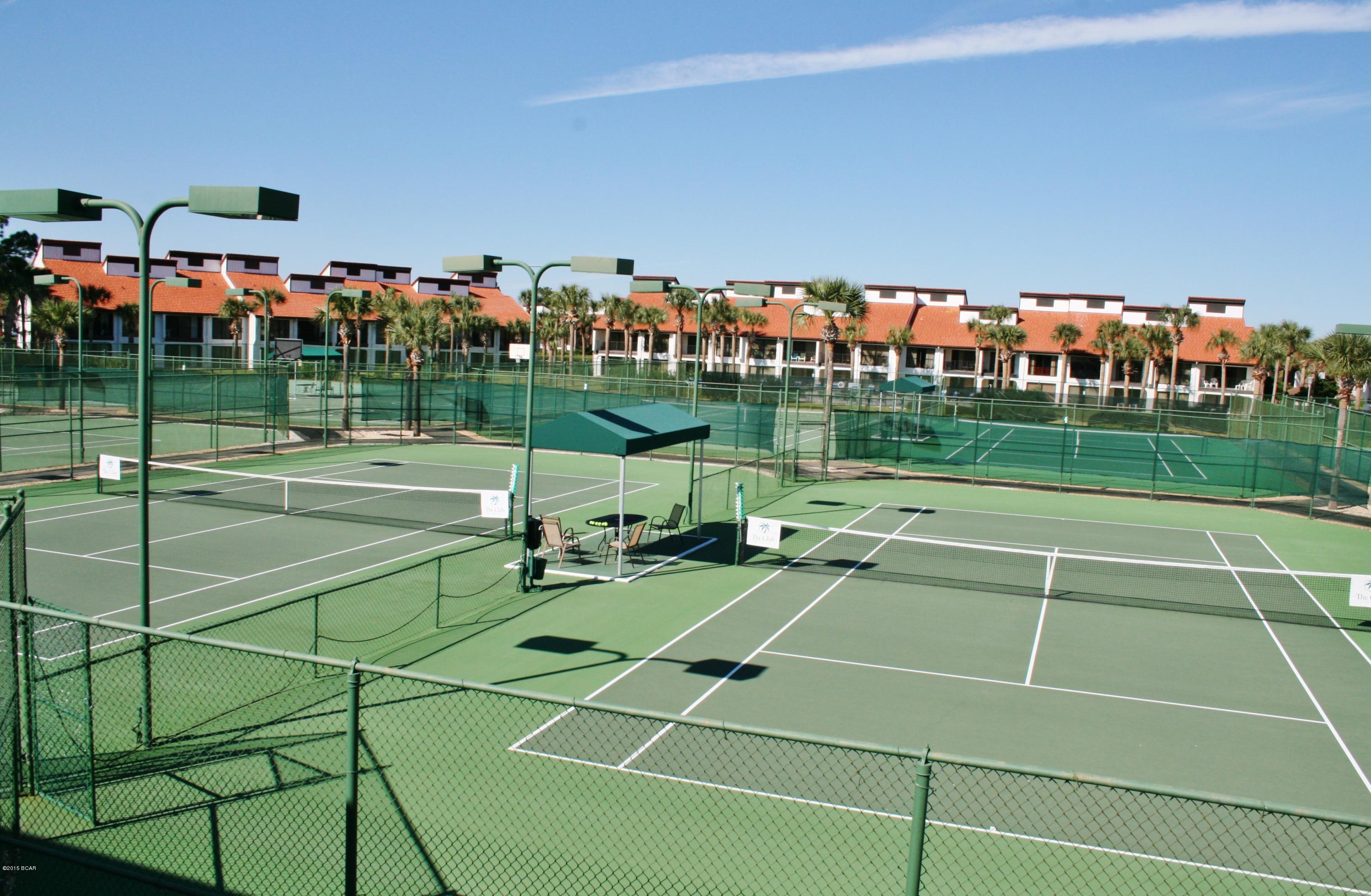 Edgewater Golf Villas V-C - Residential