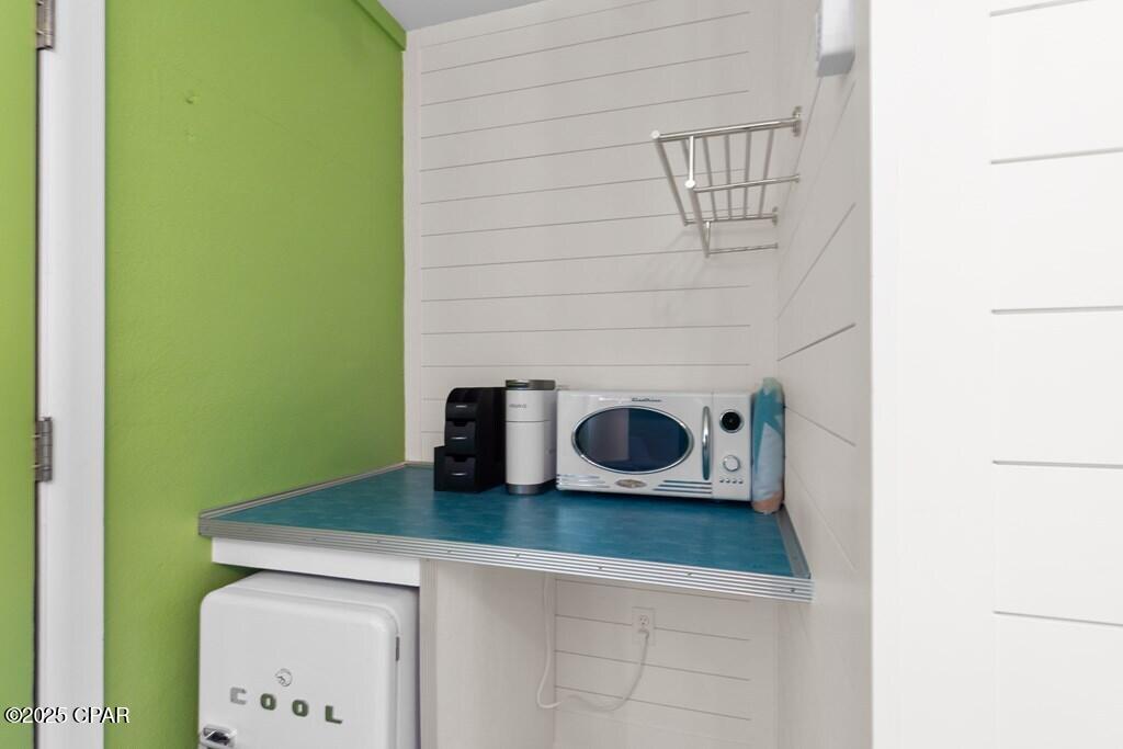 [No Recorded Subdiv] - Commercial Sale