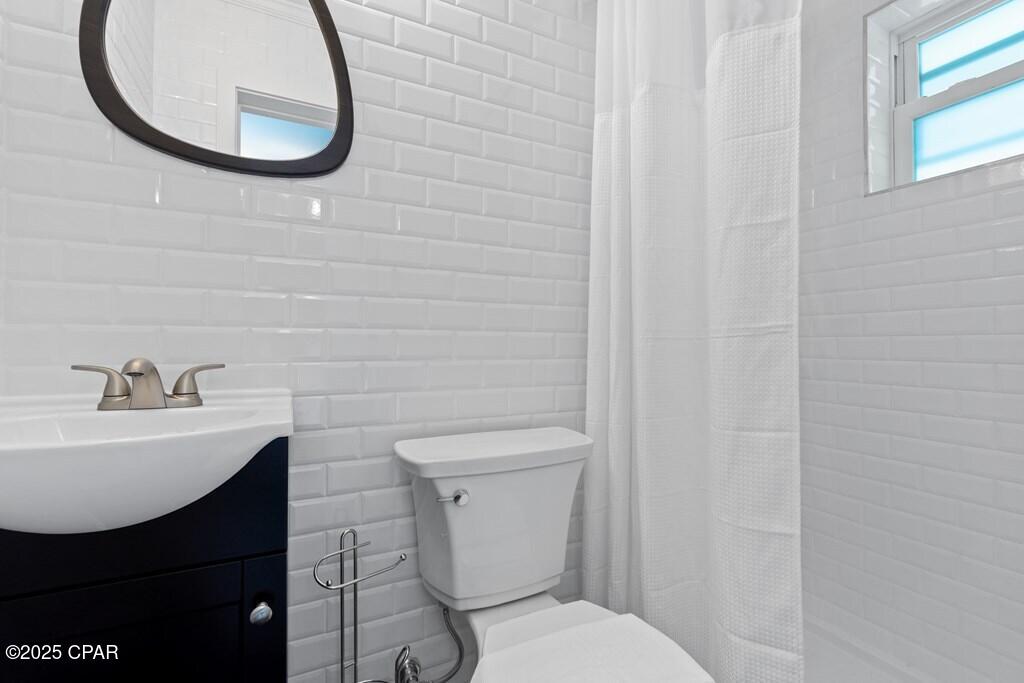 [No Recorded Subdiv] - Commercial Sale