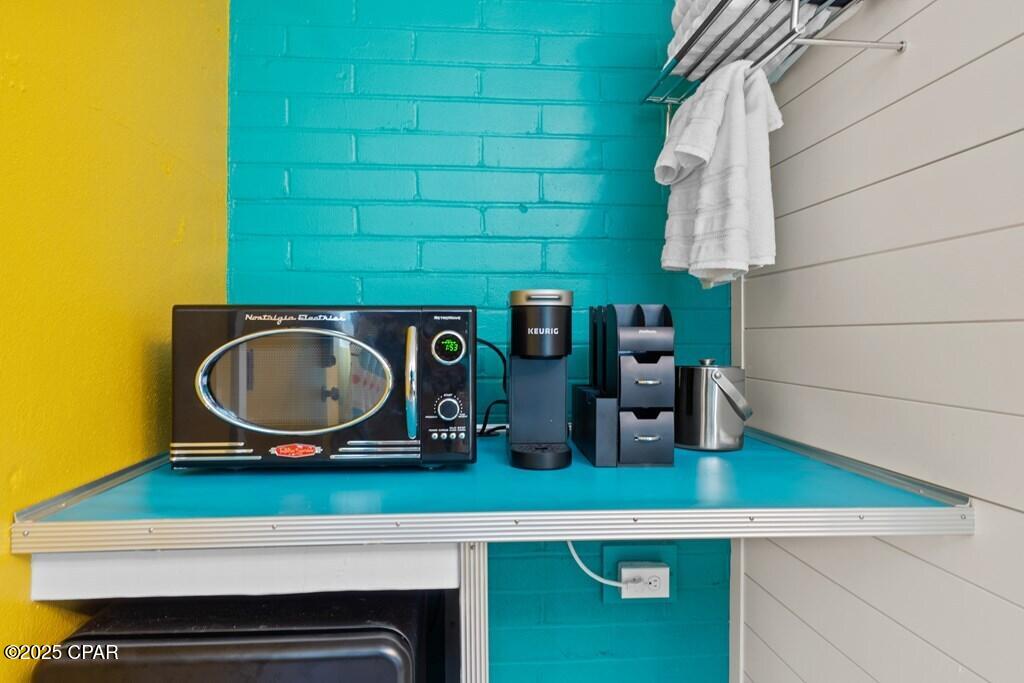 [No Recorded Subdiv] - Commercial Sale