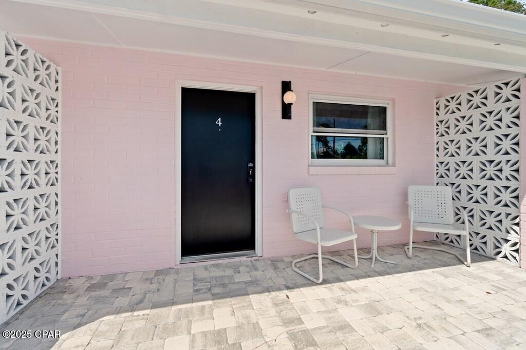 [No Recorded Subdiv] - Commercial Sale