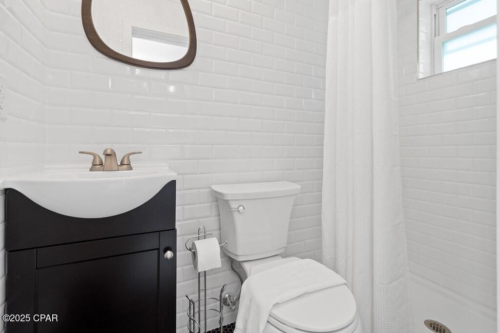 [No Recorded Subdiv] - Commercial Sale