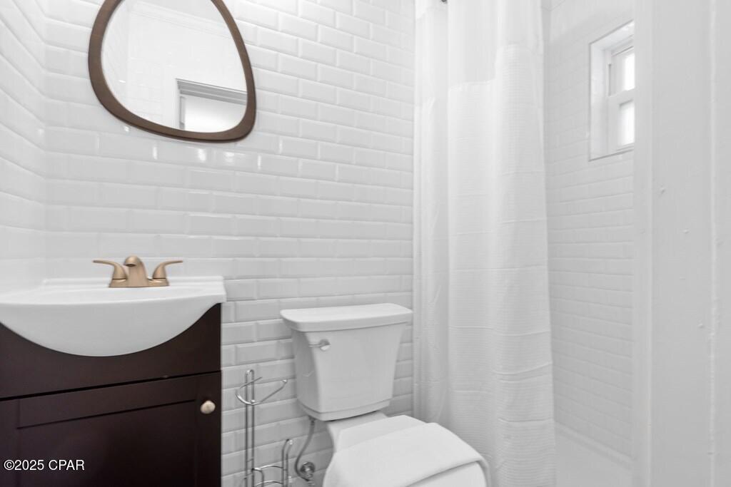 [No Recorded Subdiv] - Commercial Sale