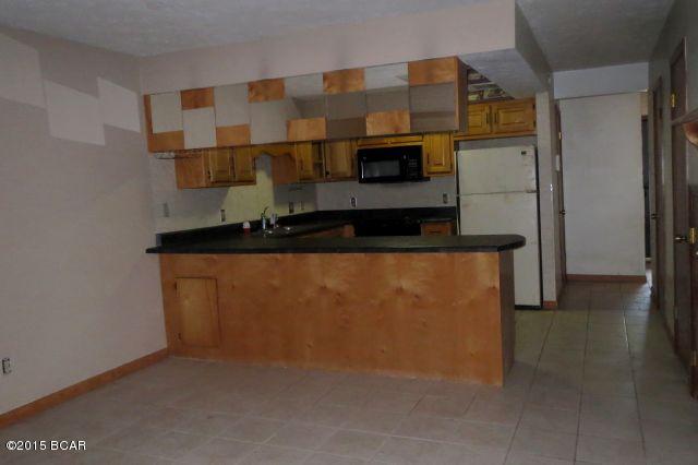 Oakshore Villas Twnhs - Residential